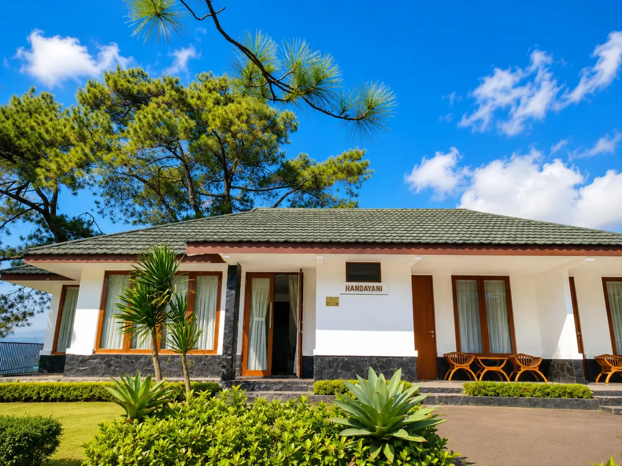 Bungalow Handayani
